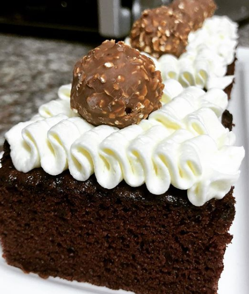 طريقة عمل كيك الشوكولاتة